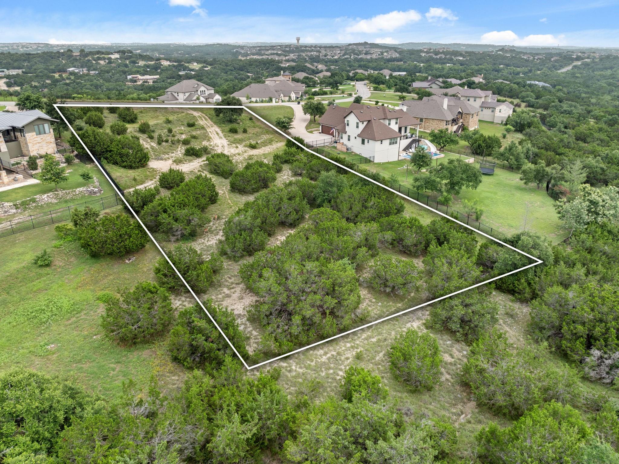 974 Bluff Woods Dr — photo 1