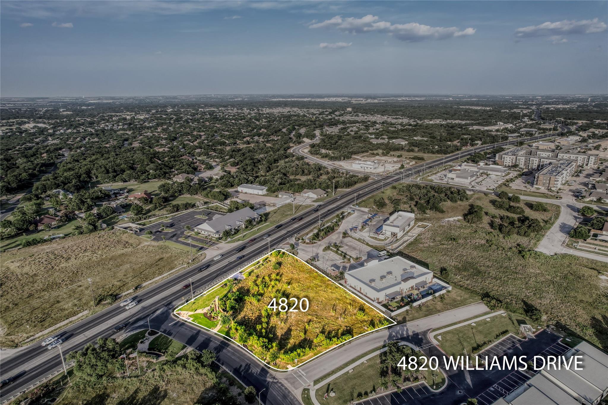 4820 Williams Dr — photo 1