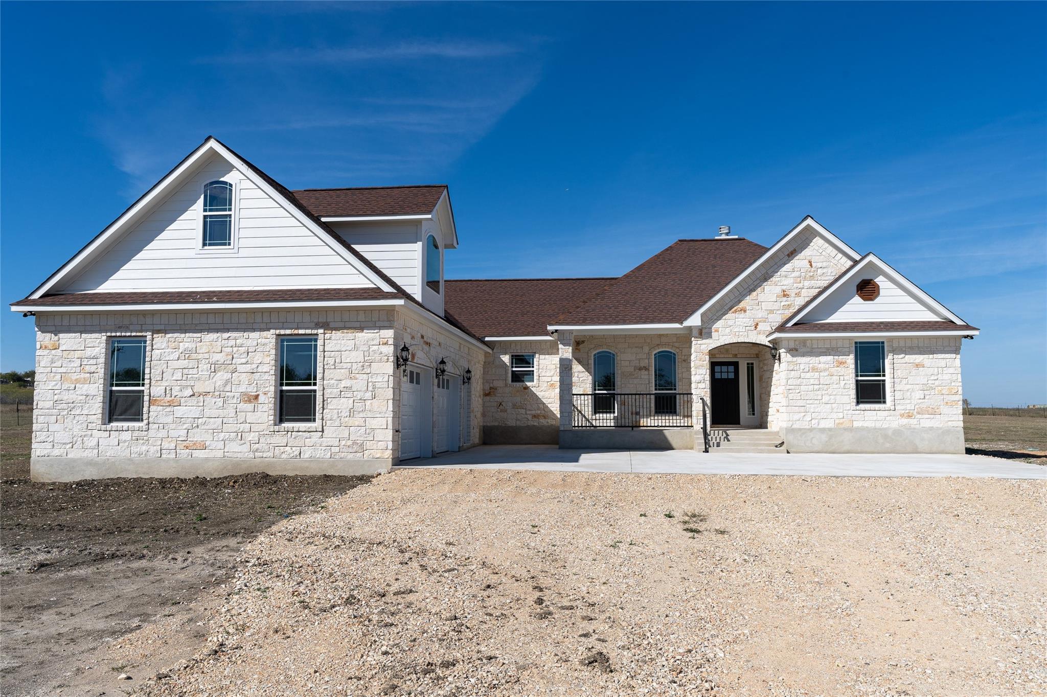 1000 Black Ankle Rd — photo 1
