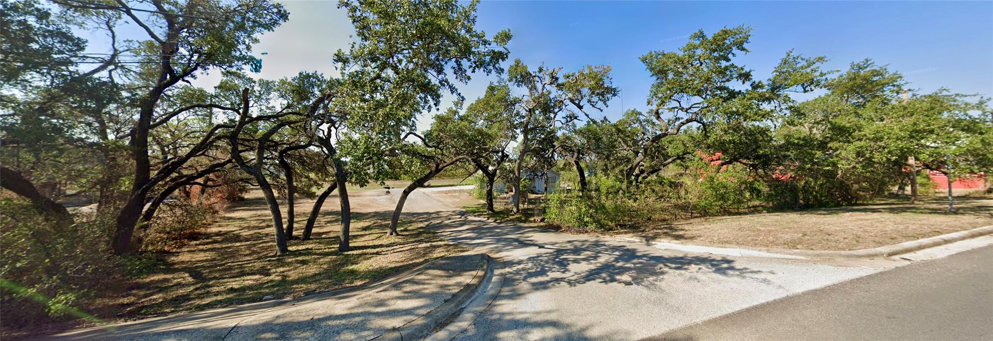 801 W Highway 290 None — photo 1