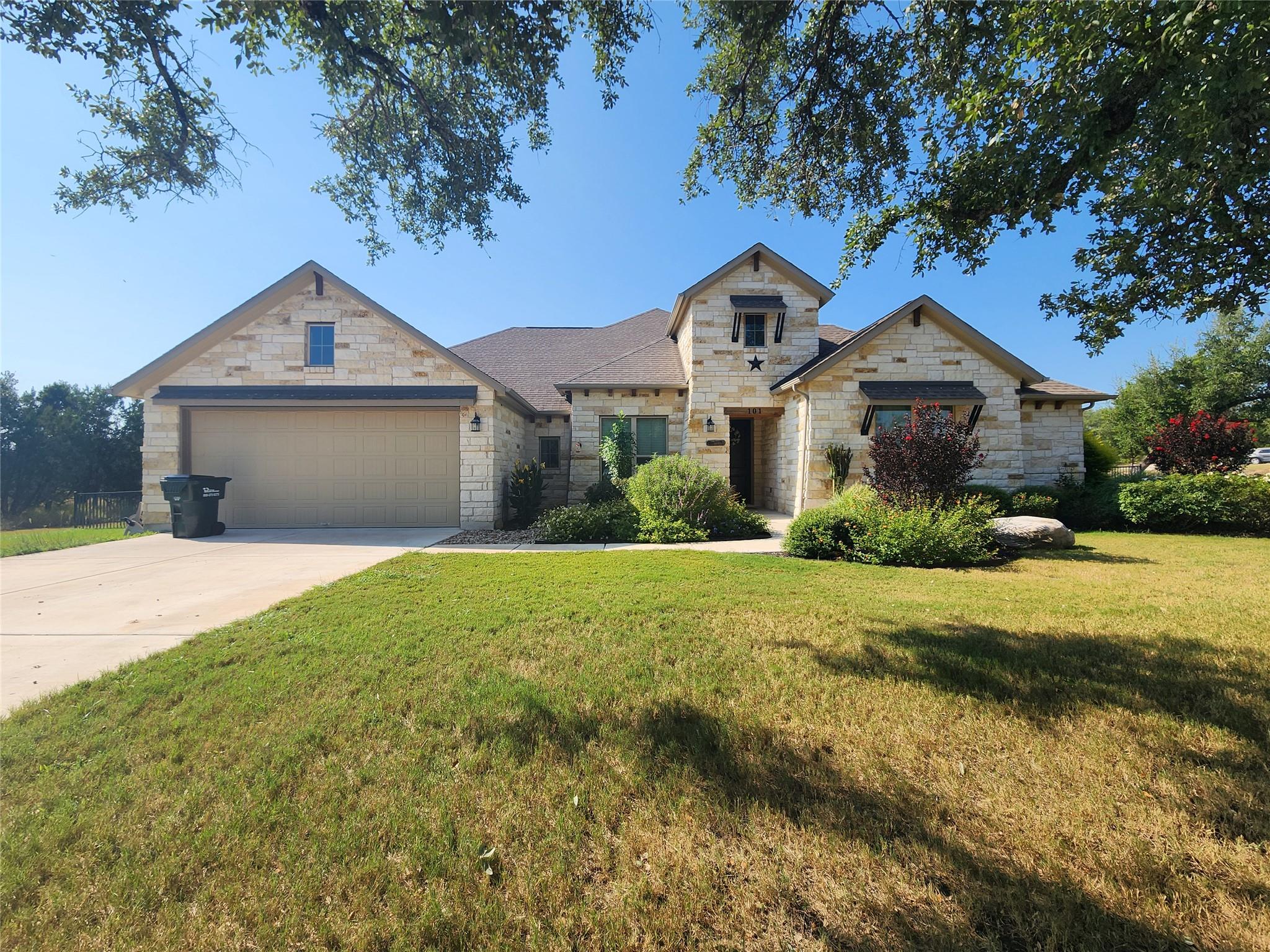 101 Rocky Summit Ct — photo 1