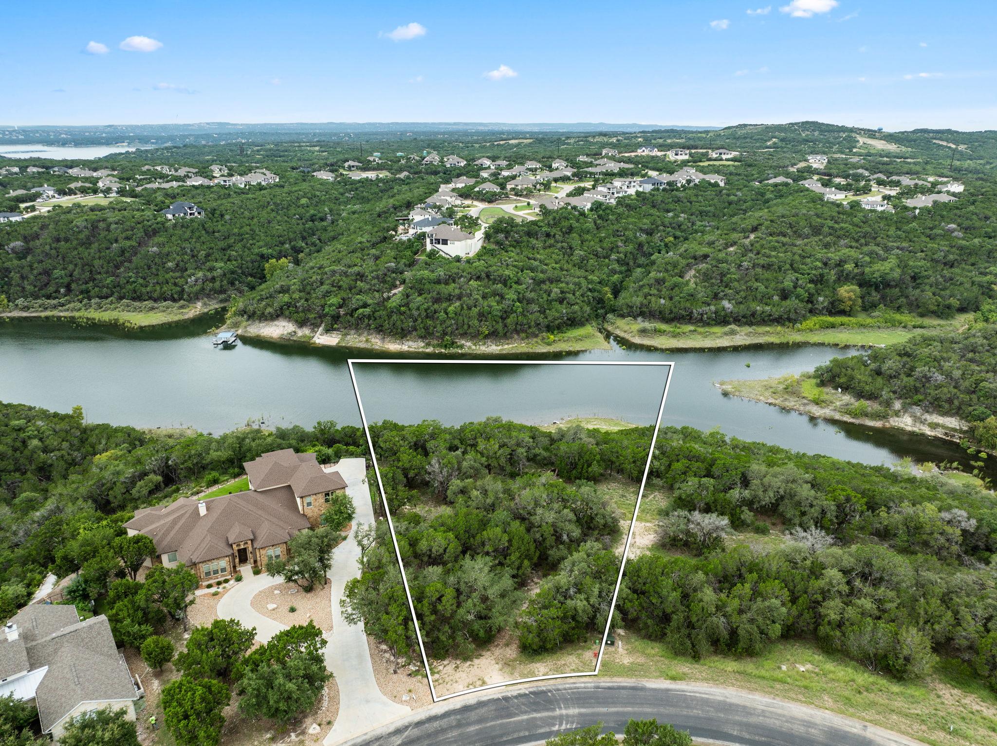 18821 Hidden Ridge Pl — photo 1
