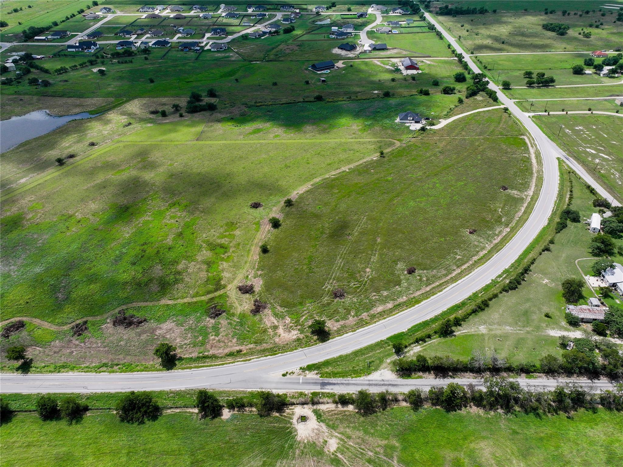 19621A FM 2115 None — photo 1