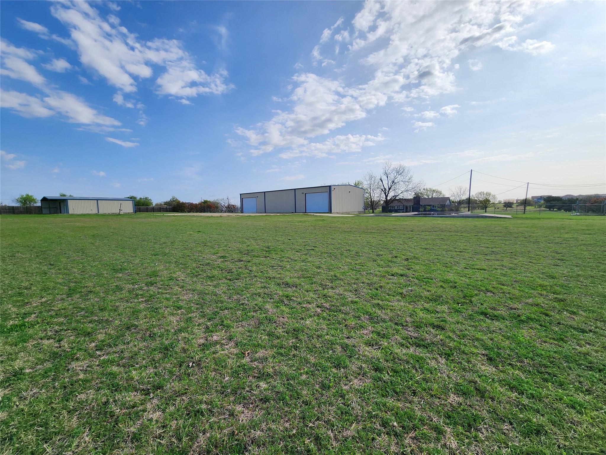 1742 Rowe Loop — photo 1