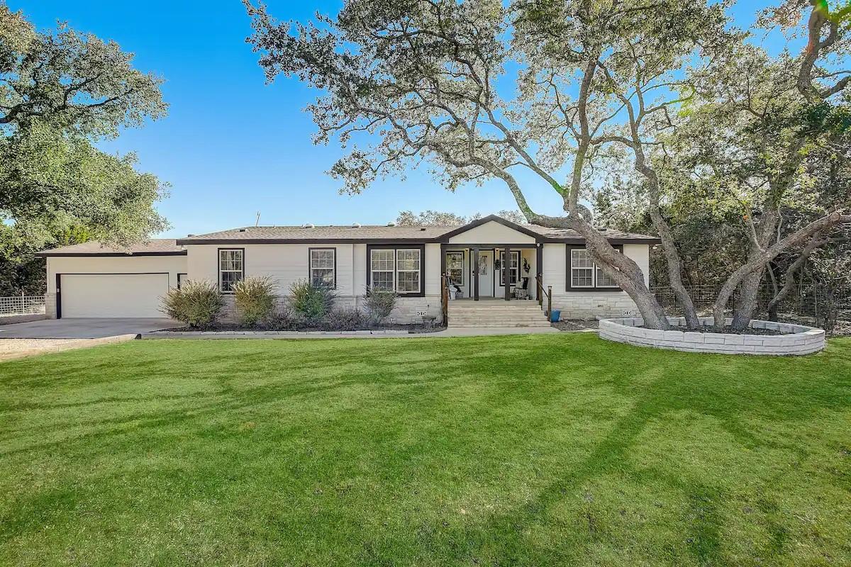 3001 Cox Rd — photo 1