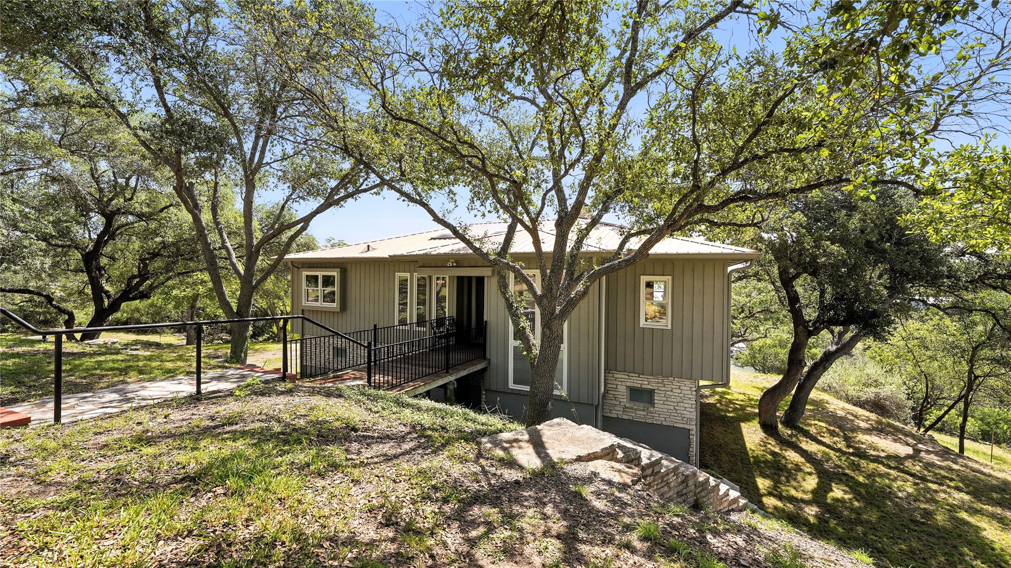 18306 Austin Blvd #2 — photo 1