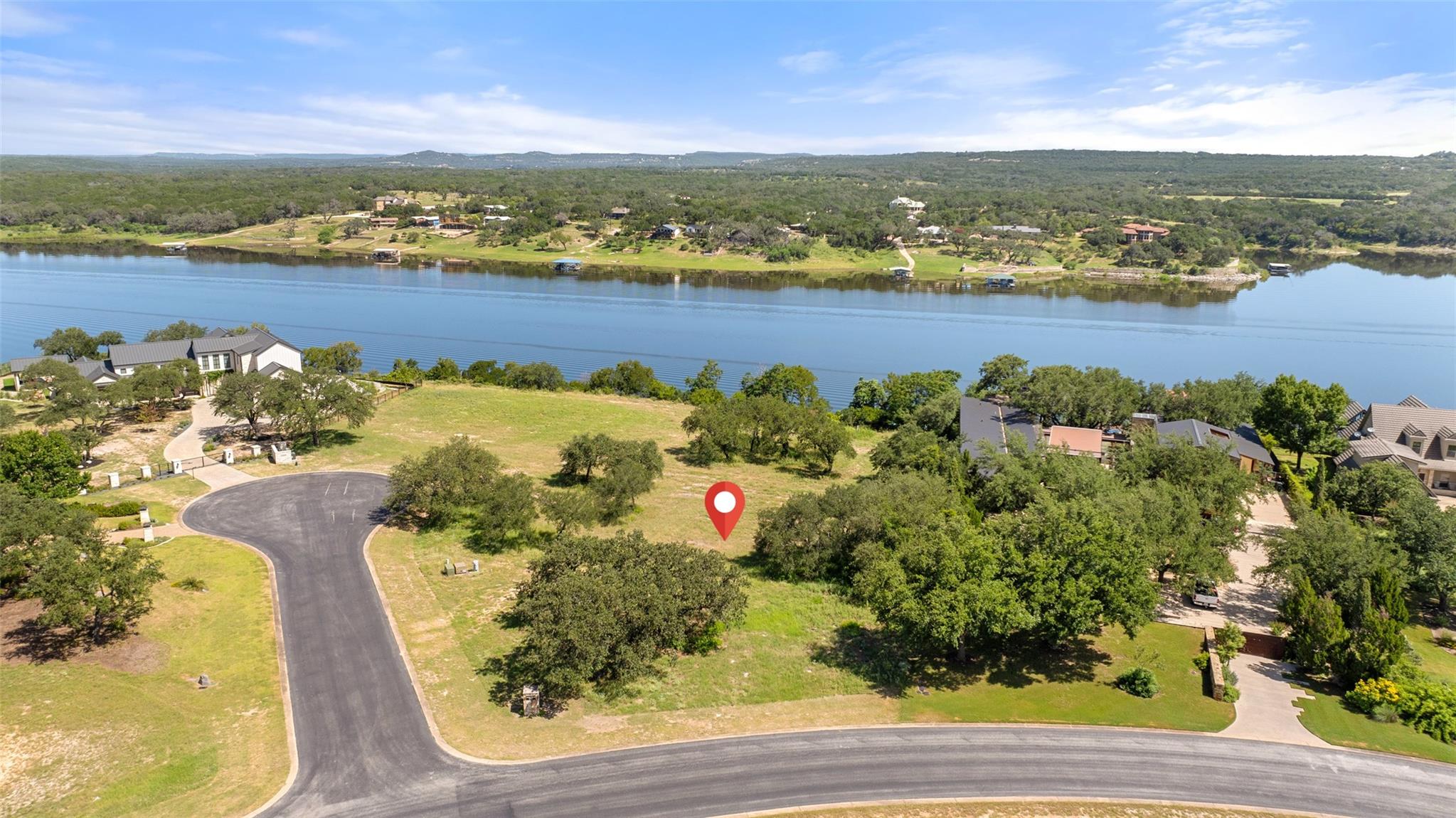 3200 Kahala Sunset Dr — photo 1