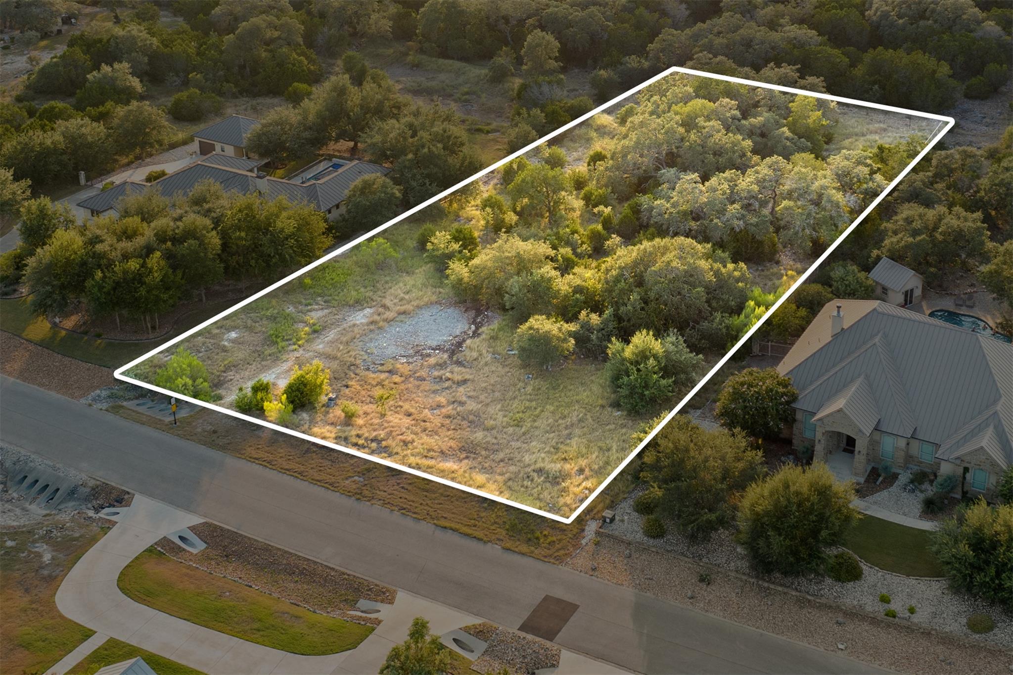 322 Lookout Rdg — photo 1