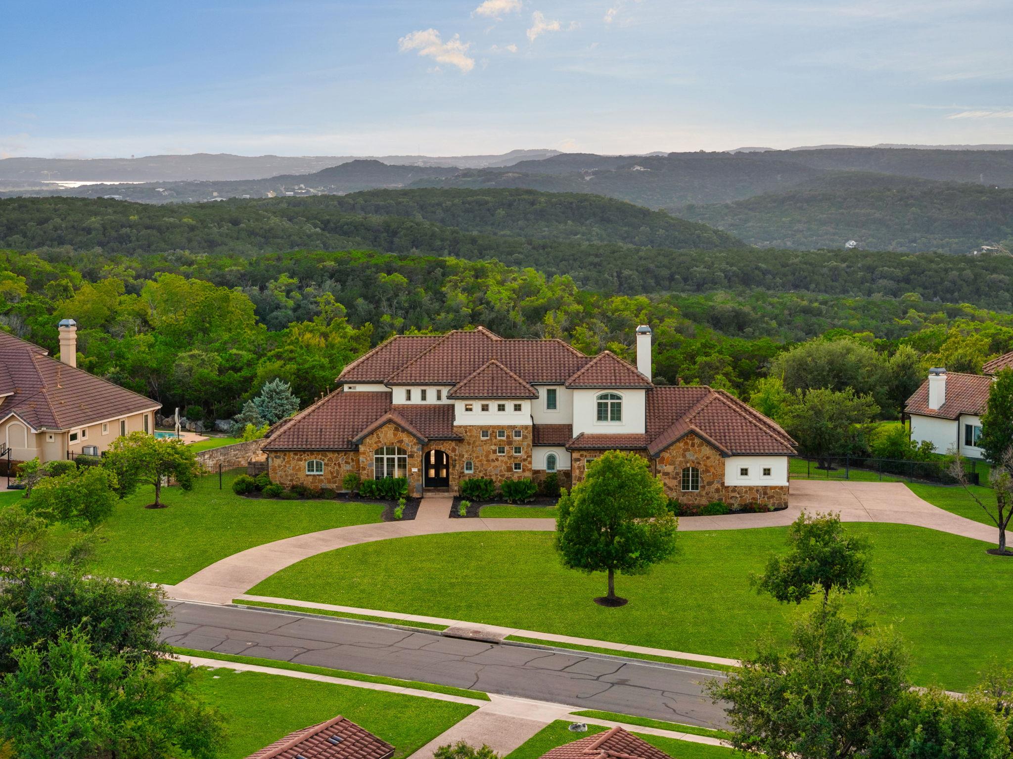 8400 Denali Pkwy — photo 1