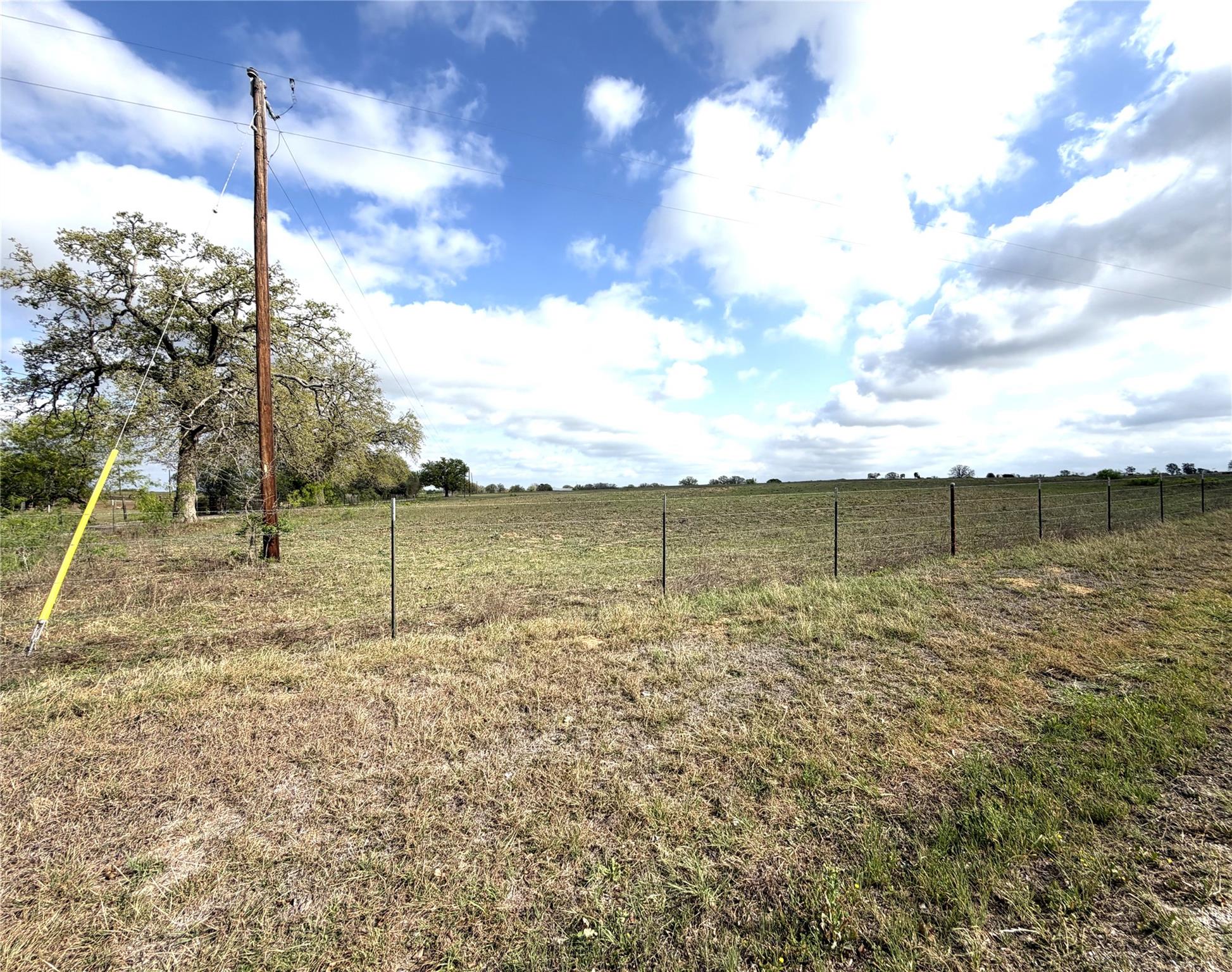 000 Old Kelley Rd — photo 1