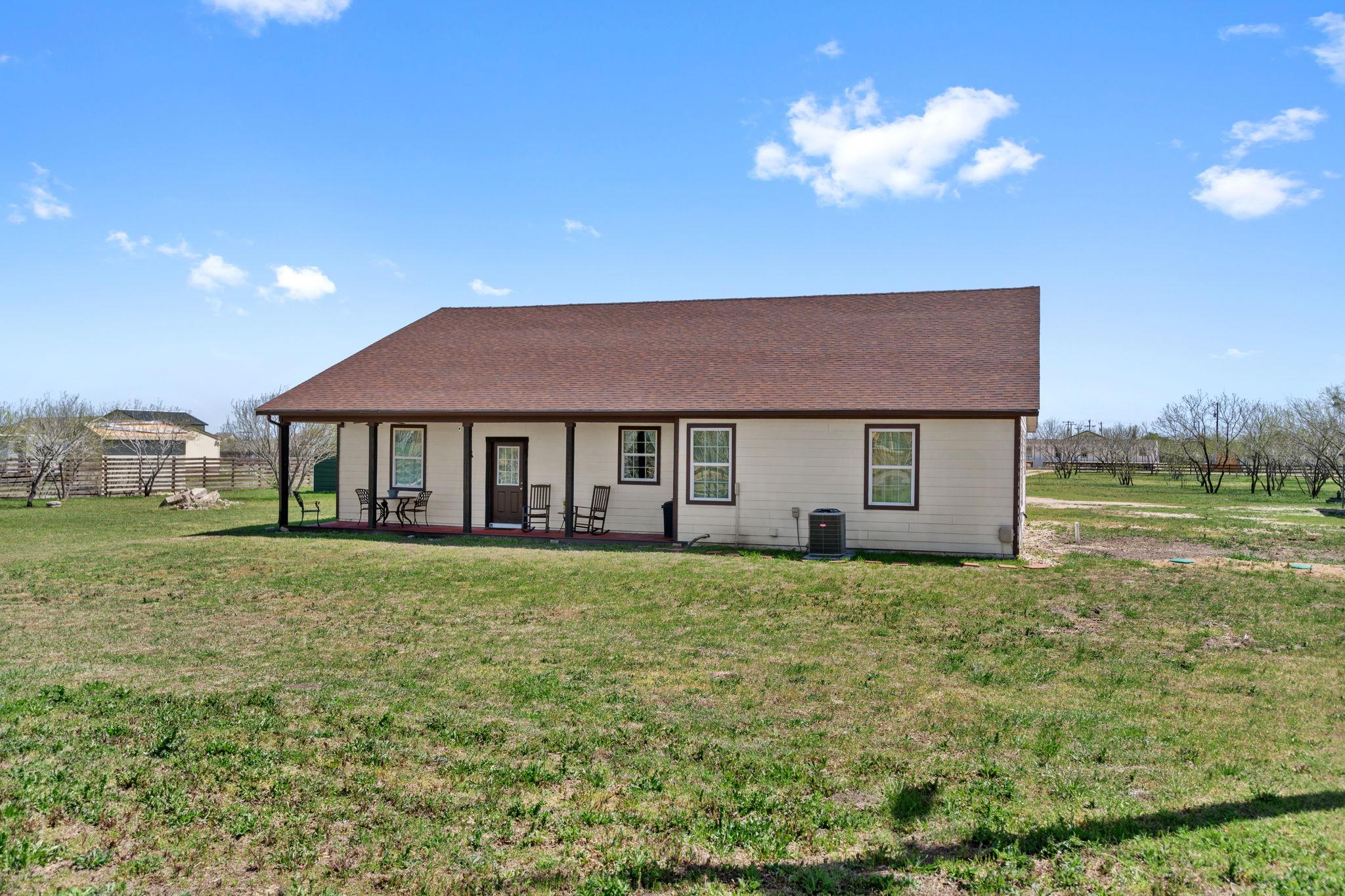 130 Holbox Dr — photo 1