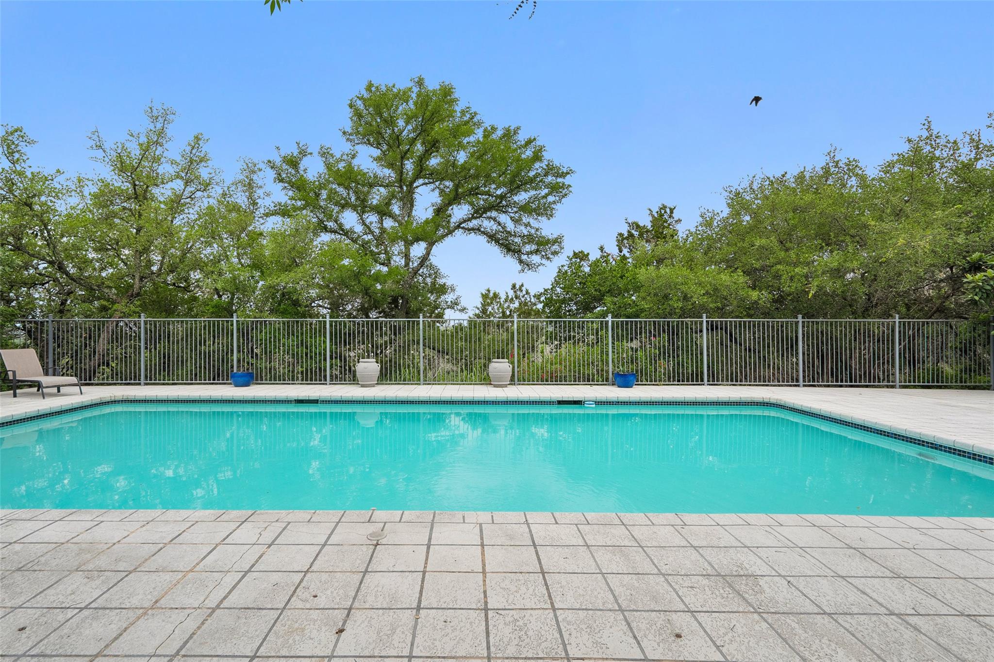 1011 Ridge Point Dr — photo 1