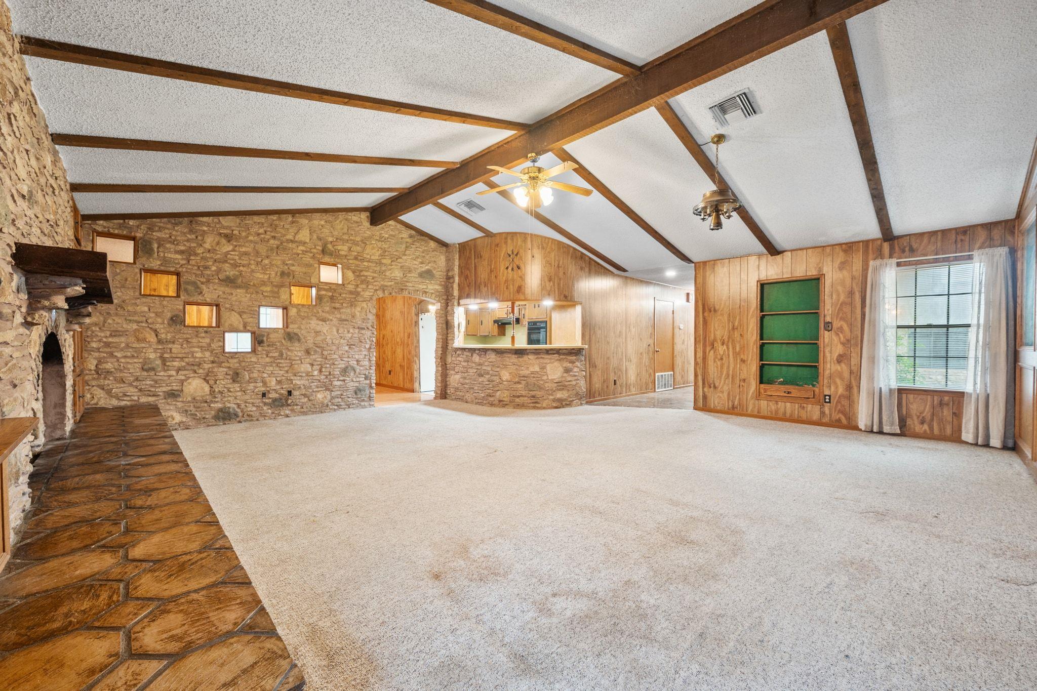1101 Horizon Park Blvd — photo 1