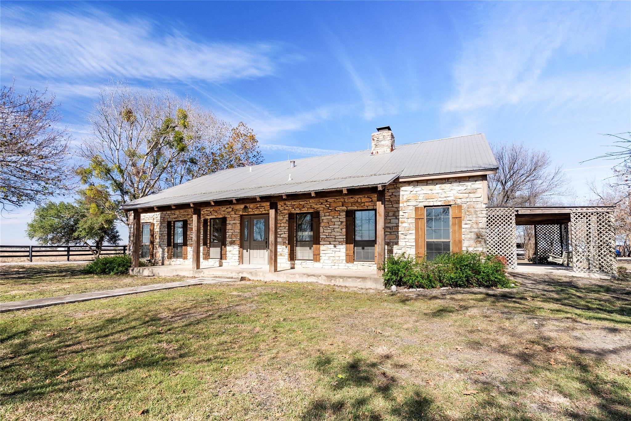 12914 Pfluger Berkman Ln — photo 1