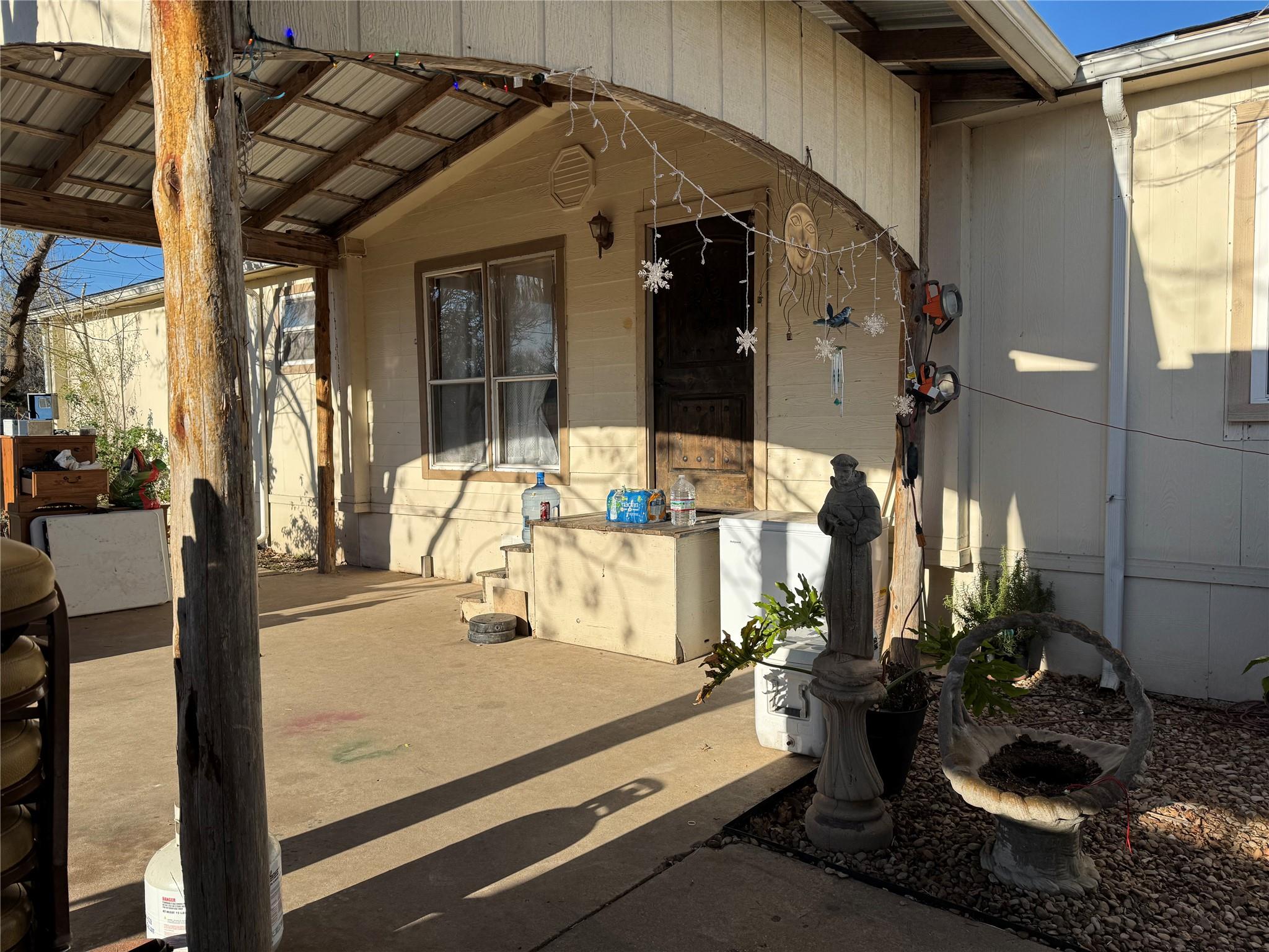 140 Alum Park Place Dr — photo 1