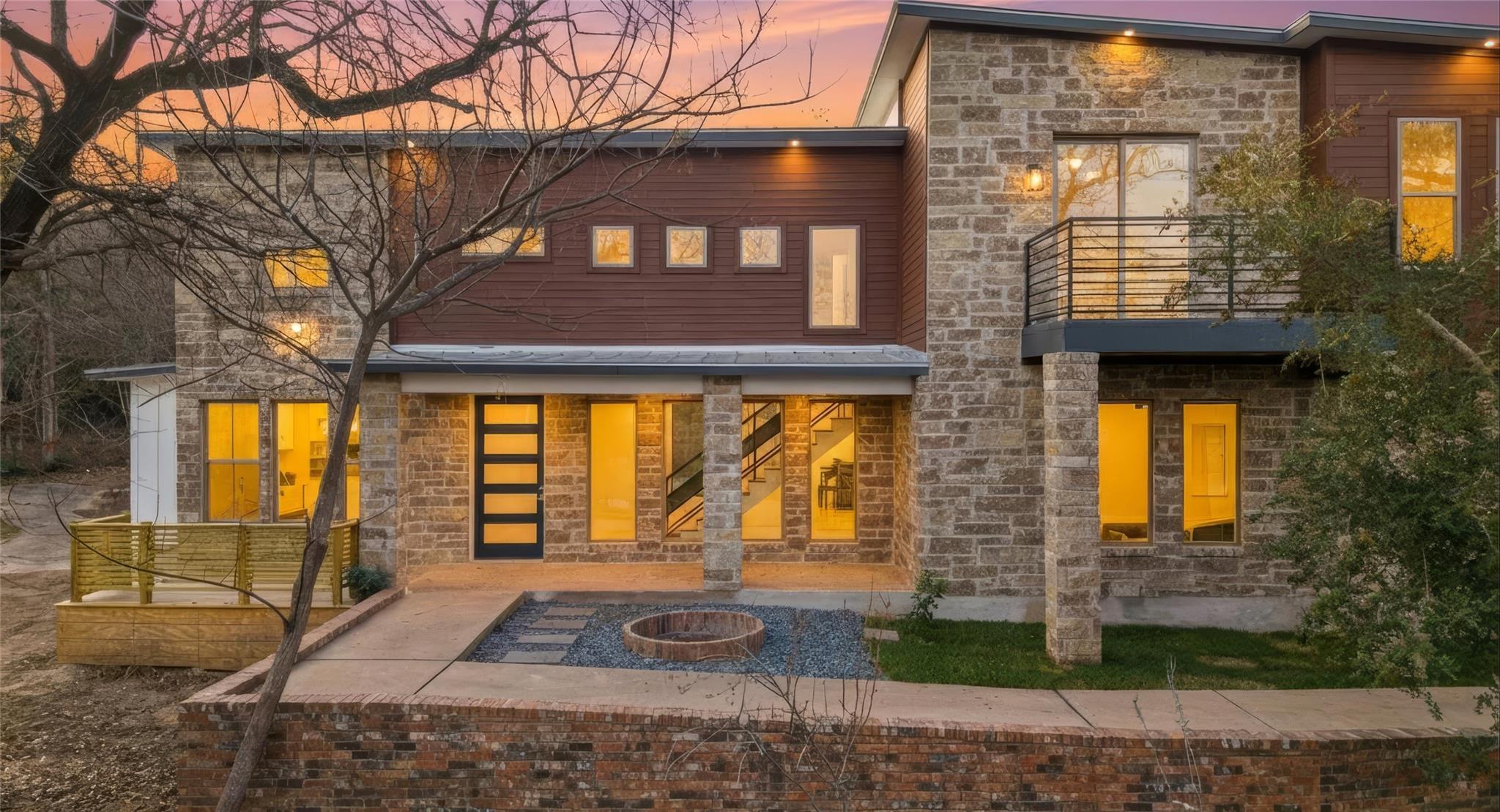 316 Tall Forest Dr — photo 1