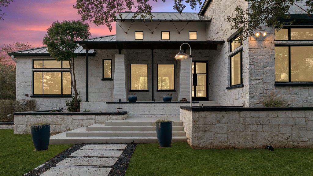 4018 Bee Creek Rd — photo 1