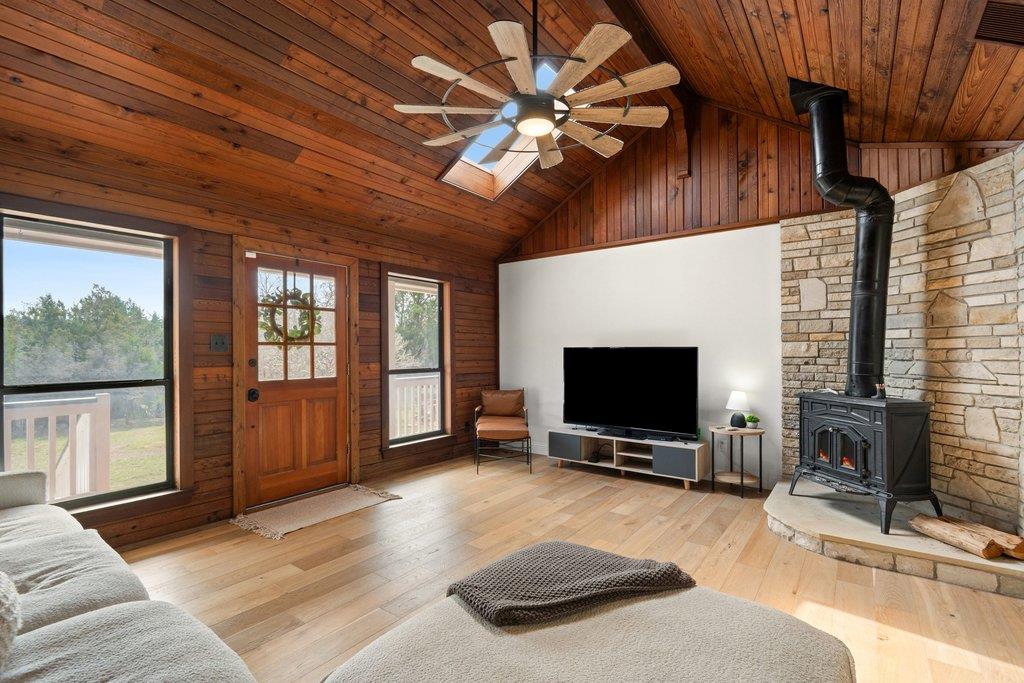 201 Raincloud None — photo 1