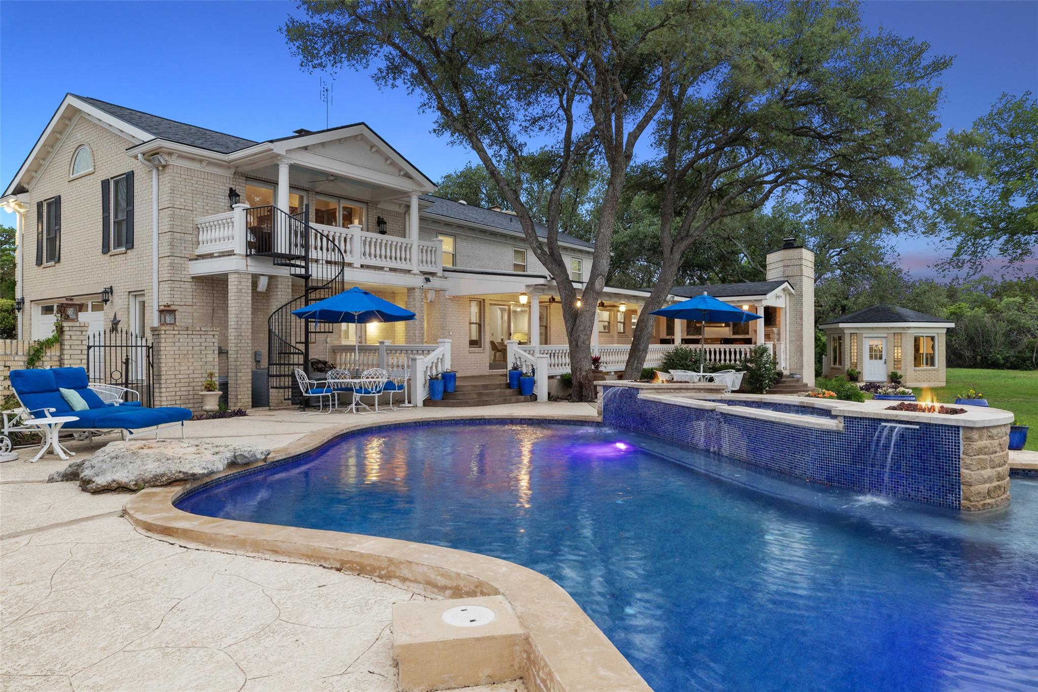 17700 N Rim Dr — photo 1