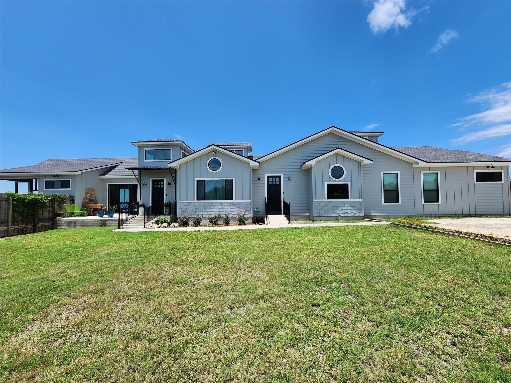 19407 Apple Springs Dr — photo 1