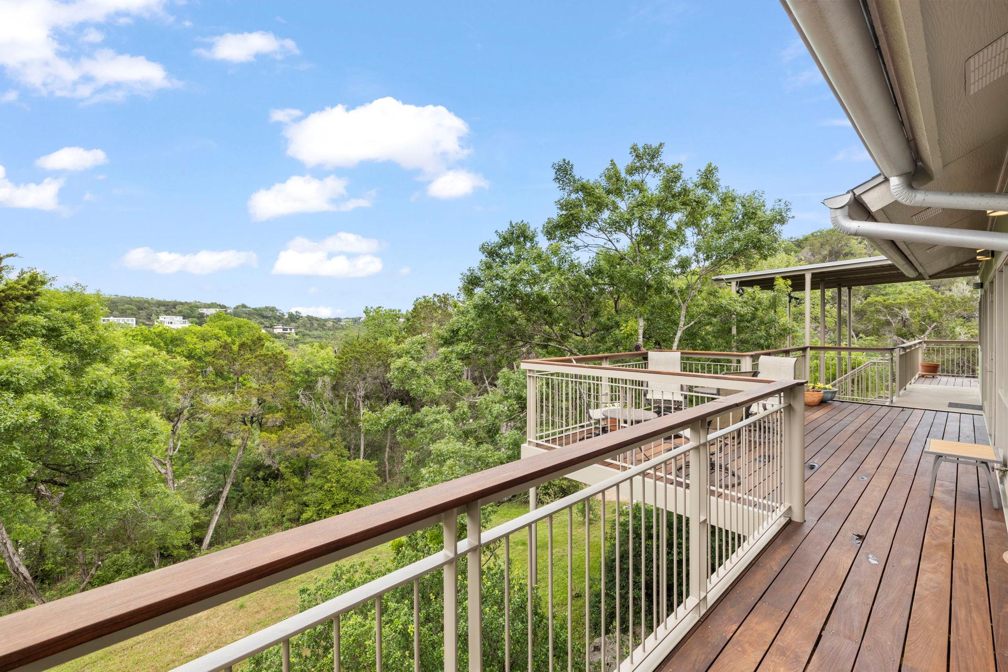 701 Yaupon Valley Rd — photo 1