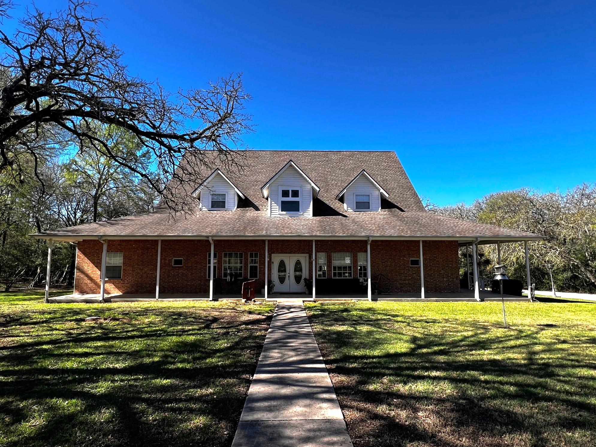 730 Panorama Rd — photo 1