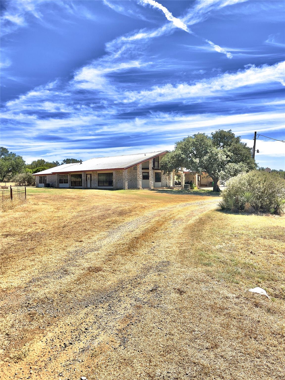 313 Rawhide Rd — photo 1