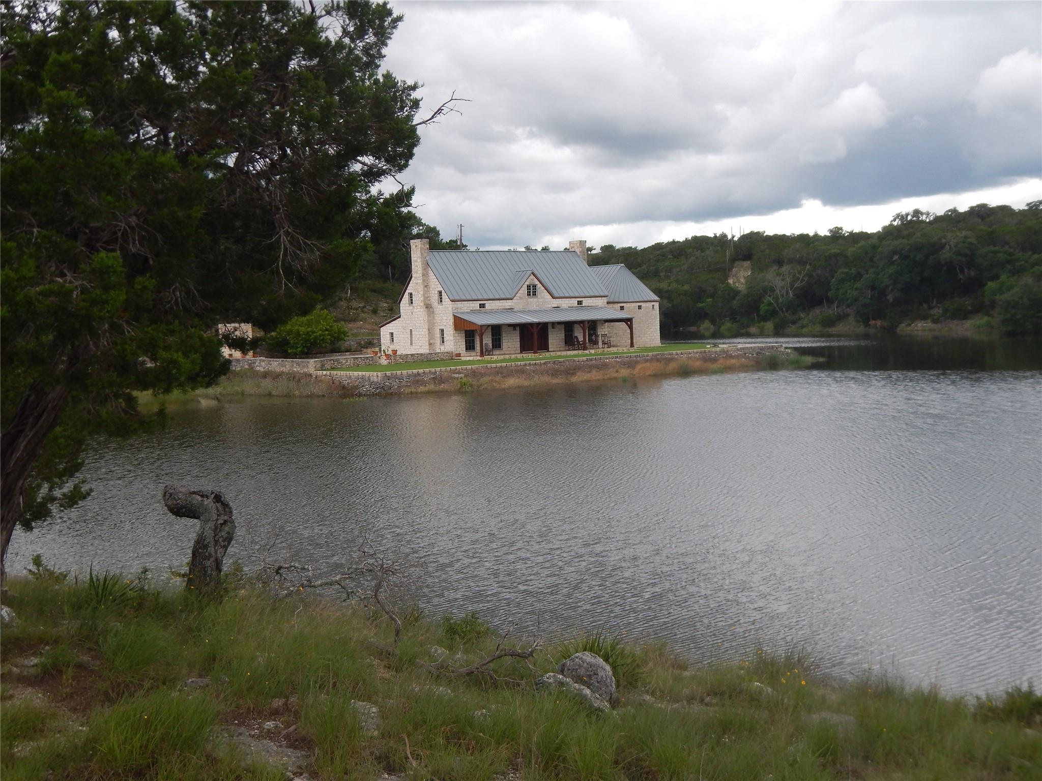 3777 Middle Creek Rd — photo 1