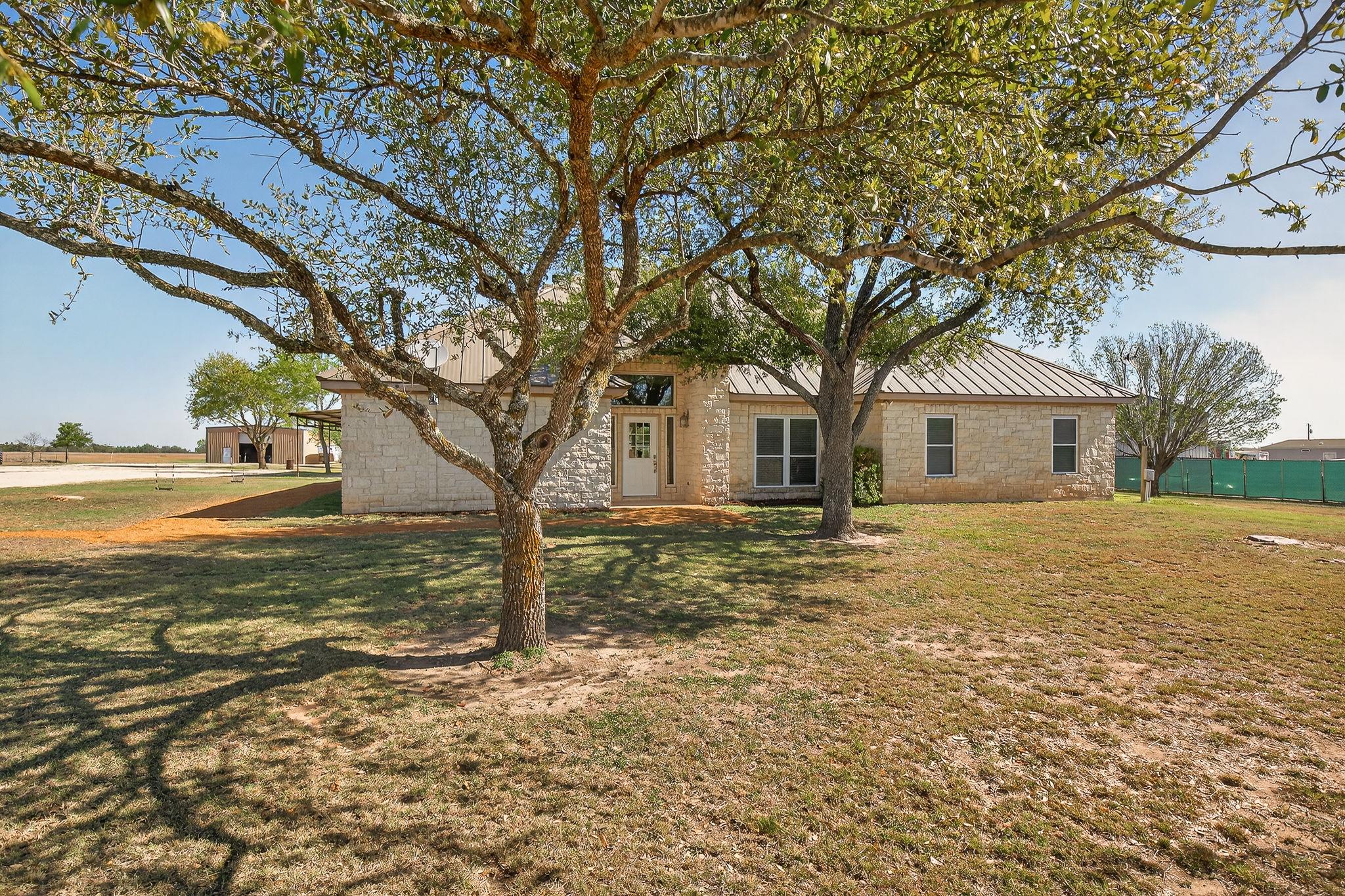 13639 Abrahamson Rd — photo 1