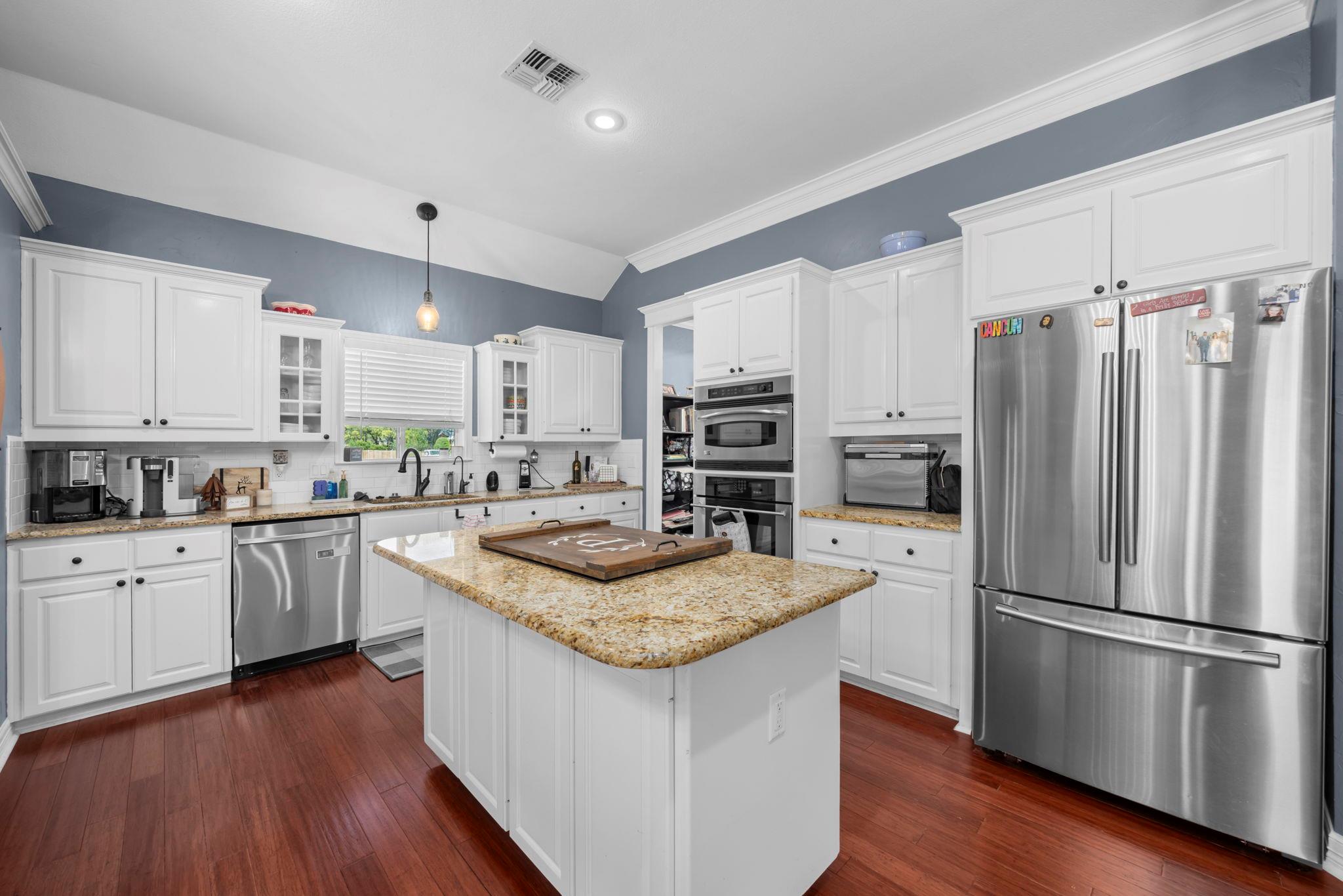 11025 Granbury Cv — photo 1
