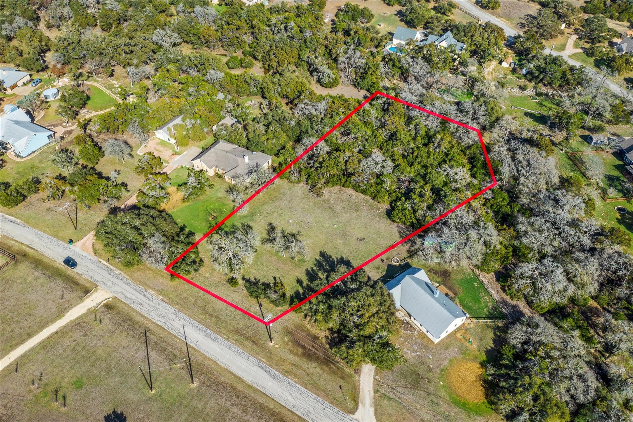 262 Beauchamp Rd — photo 1