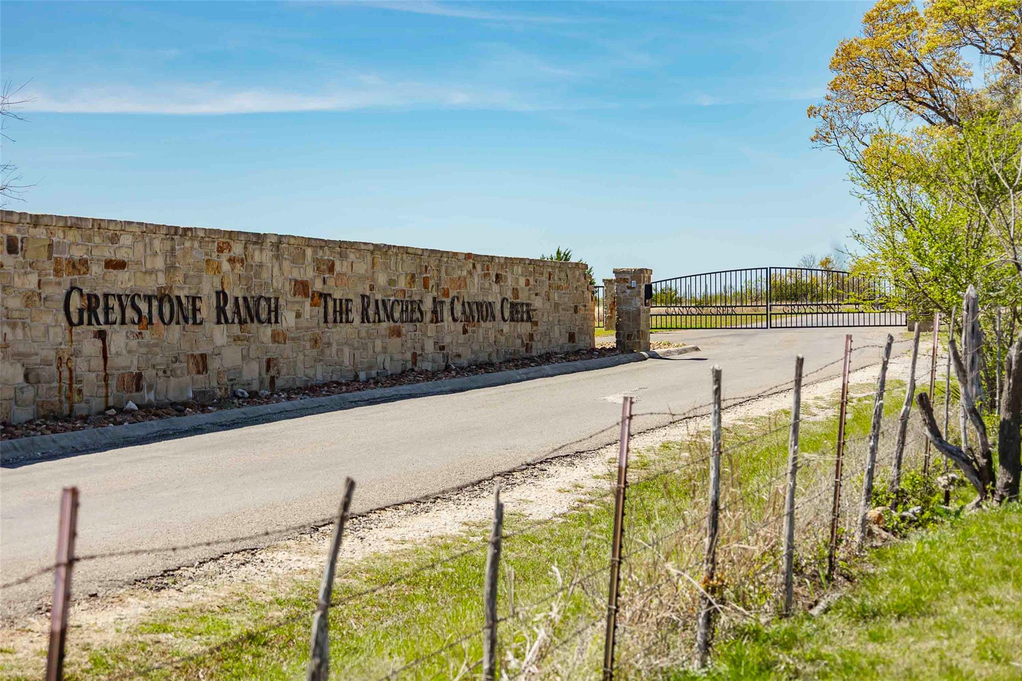Lot 8 Saddle Ridge Dr — photo 1