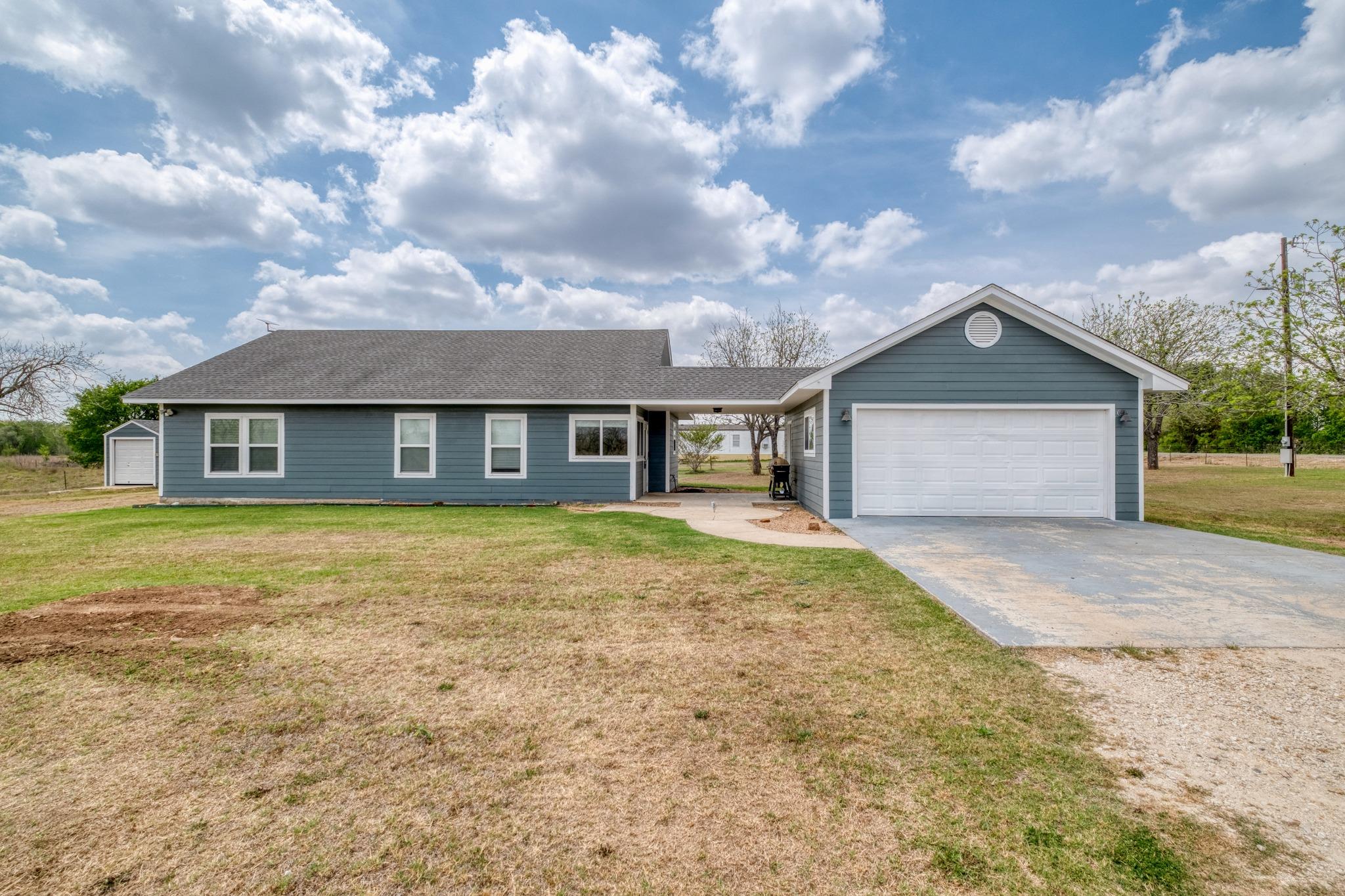 2950 County Road 484 Rd — photo 1