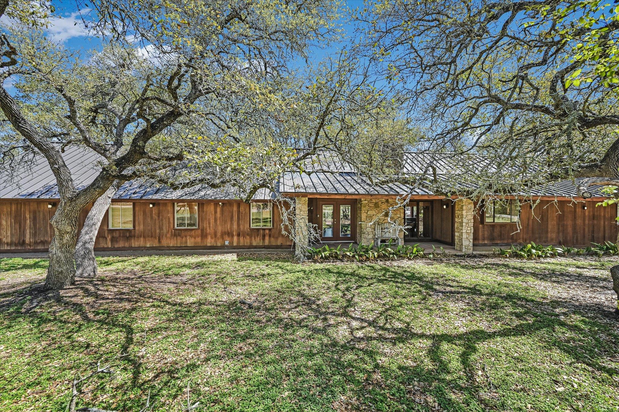 411 Whitetail Ridge Rd — photo 1