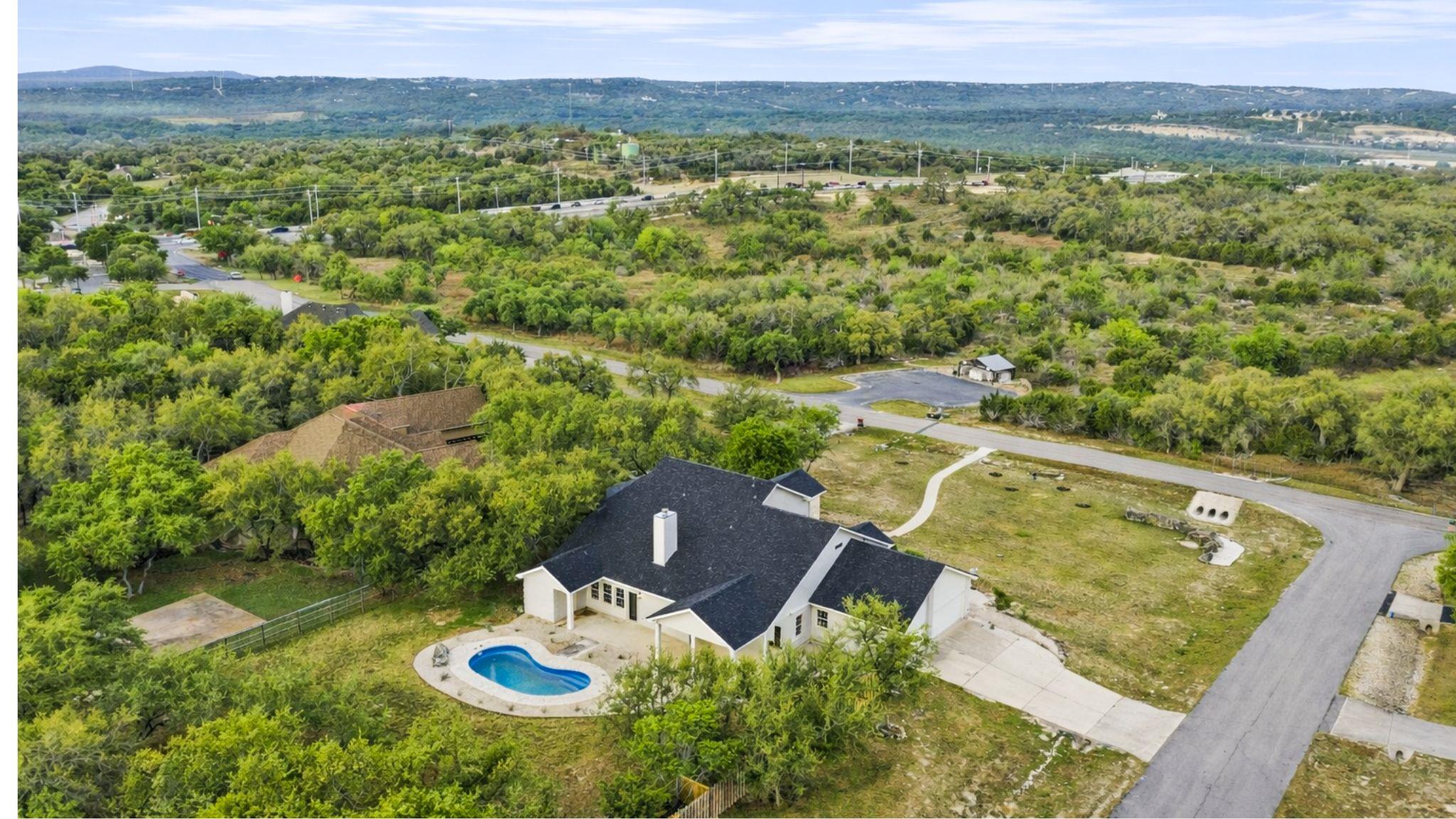3011  River Way