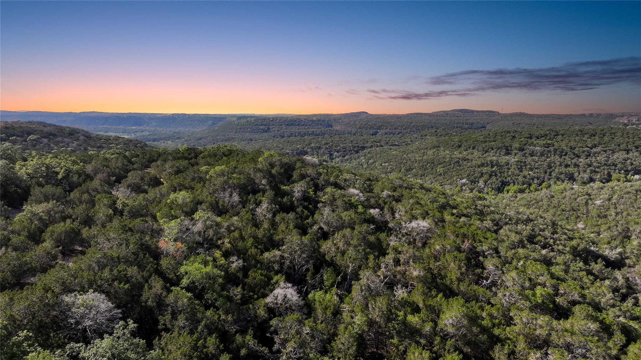 1030 BARRIE Dr — photo 1