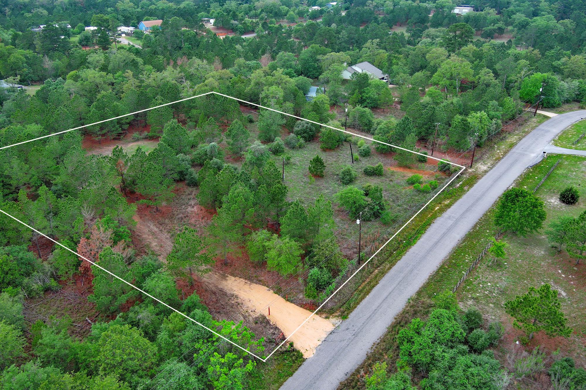 172 Kelley Rd — photo 1