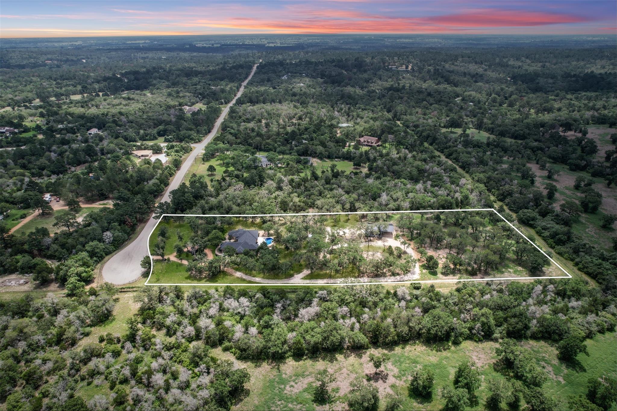 387  Corral Rd
