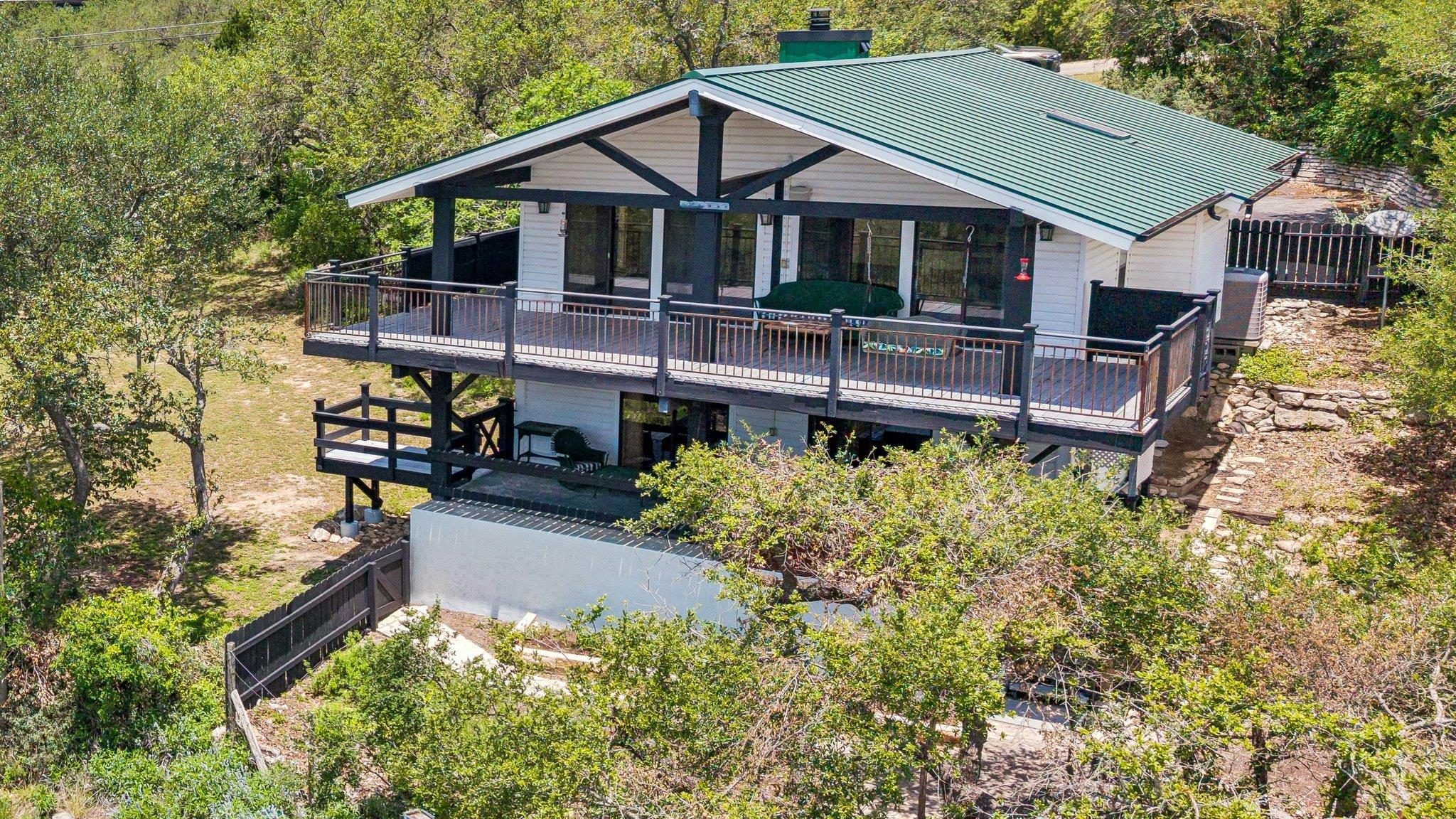 1203  Lakefield None