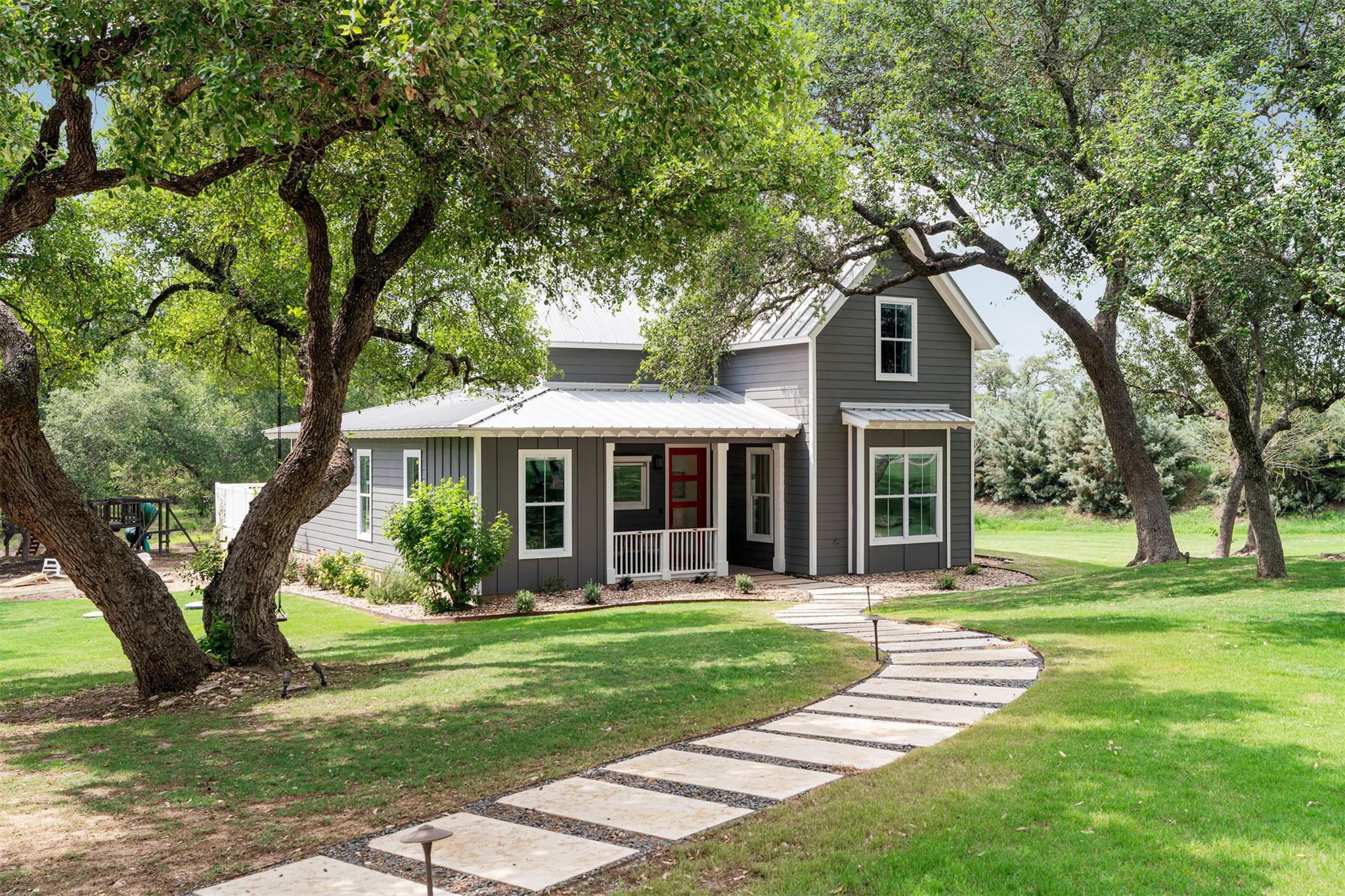 509  Victorian Gable Dr