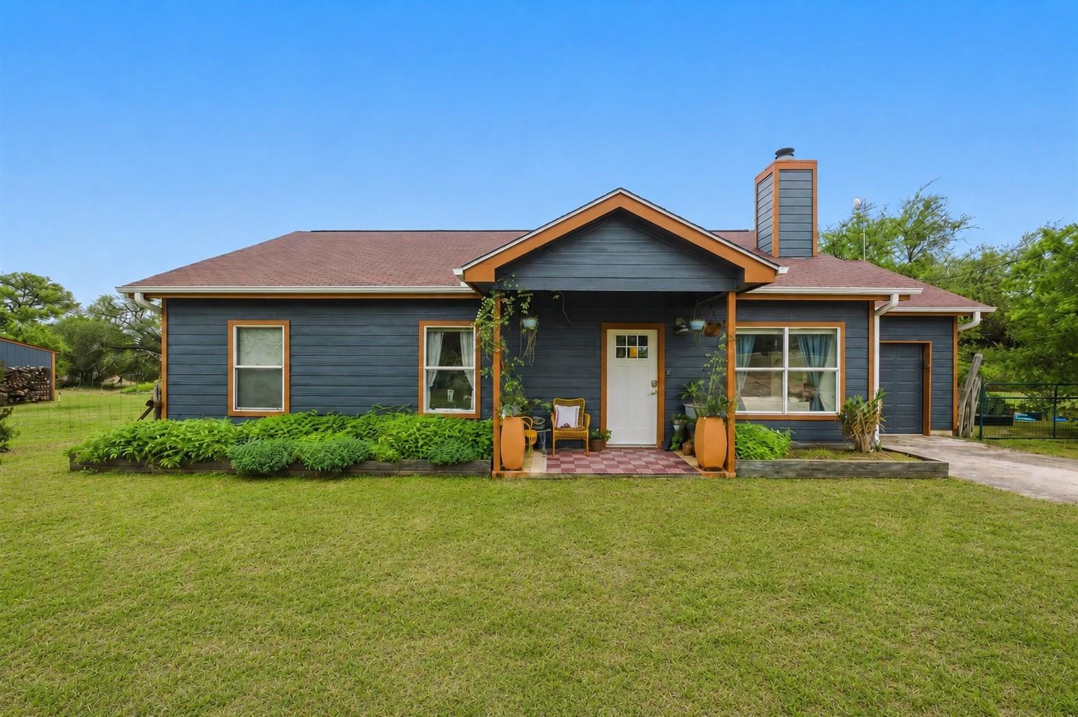 190 Brownson Ln — photo 1