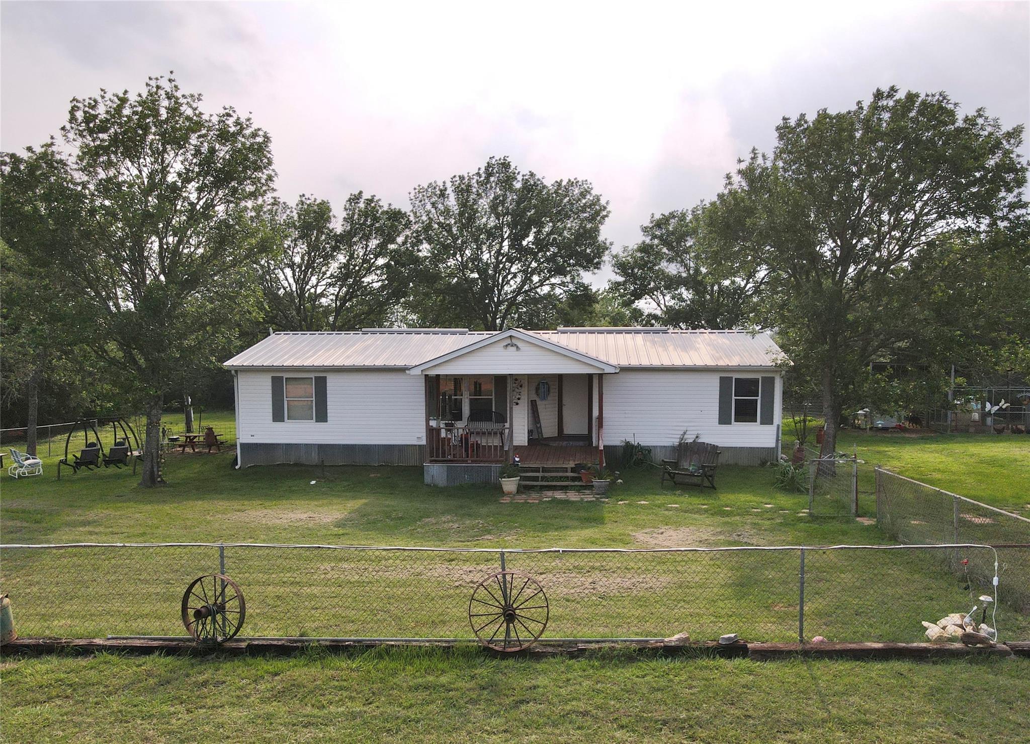 1766 Fm 2104 None — photo 1