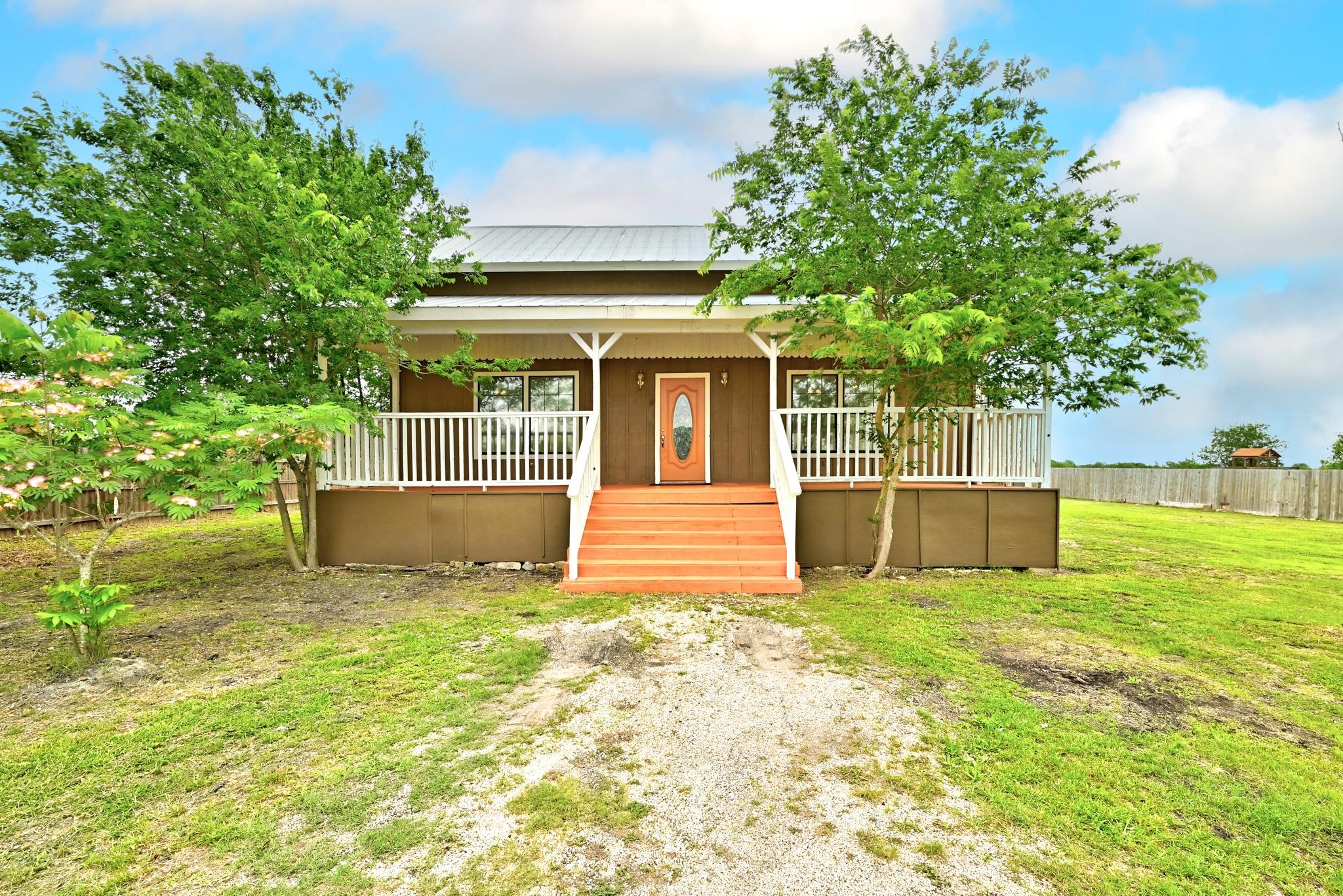 320  Sunset Ridge Rd