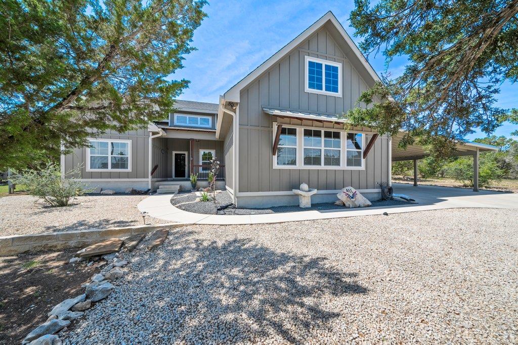 411  Eagle Ln