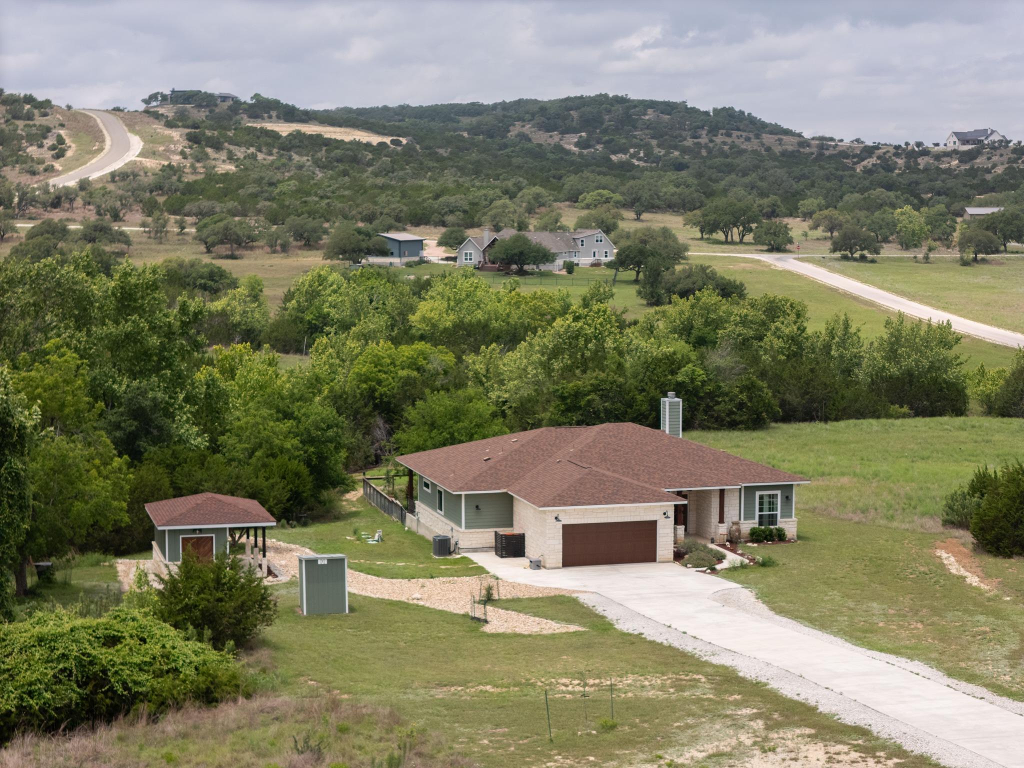 202  Falling Oak Dr