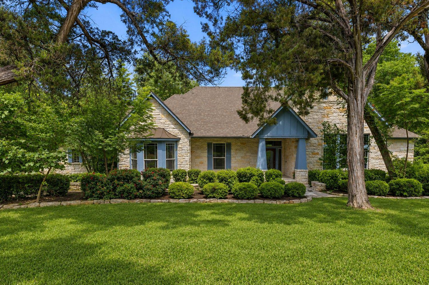 14915 Arrowhead Dr — photo 1