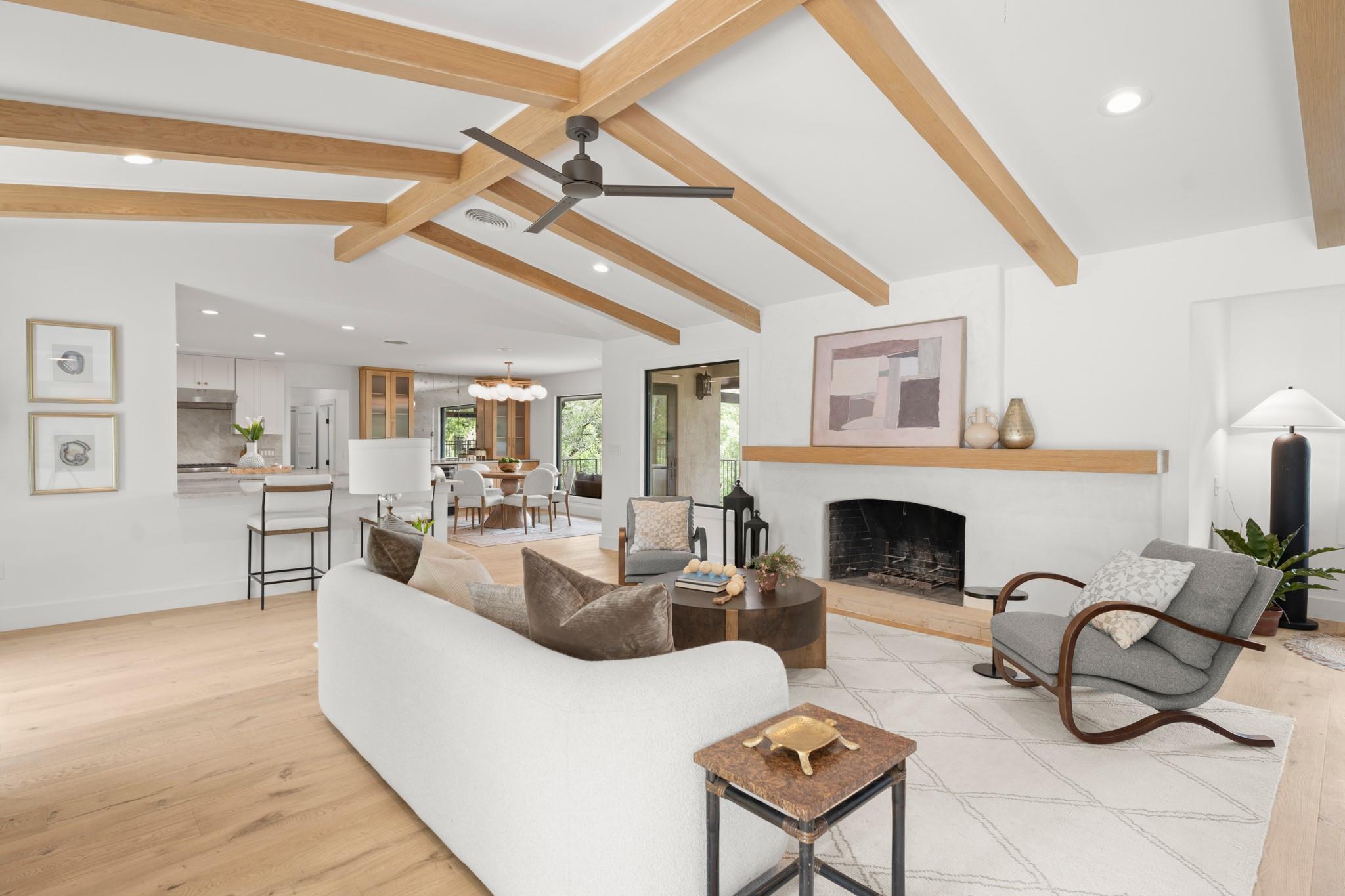 1414 Redbud Trl — photo 1