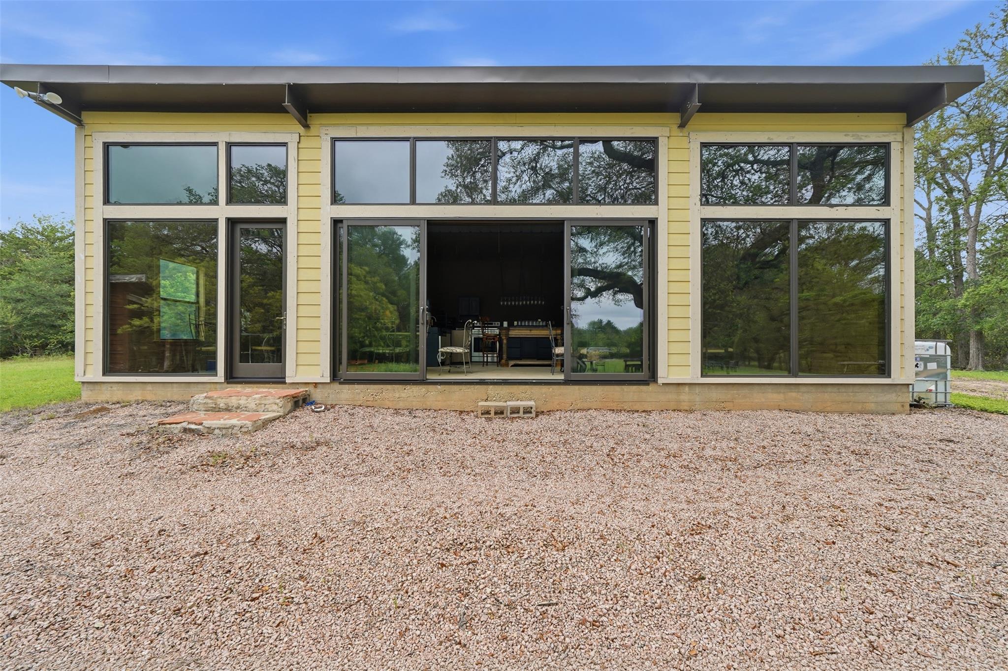 169  Ann Powell Rd