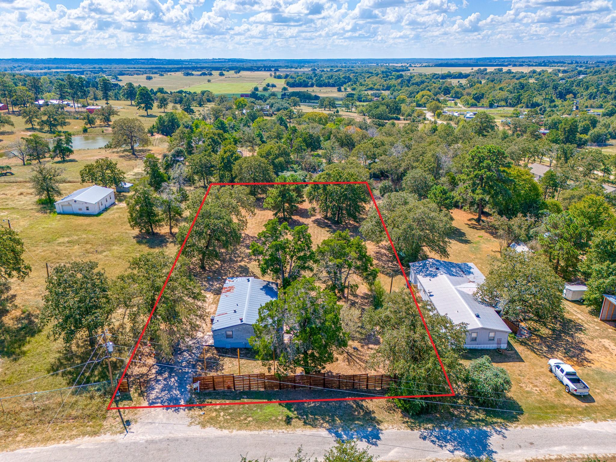 121  Redbird Ln
