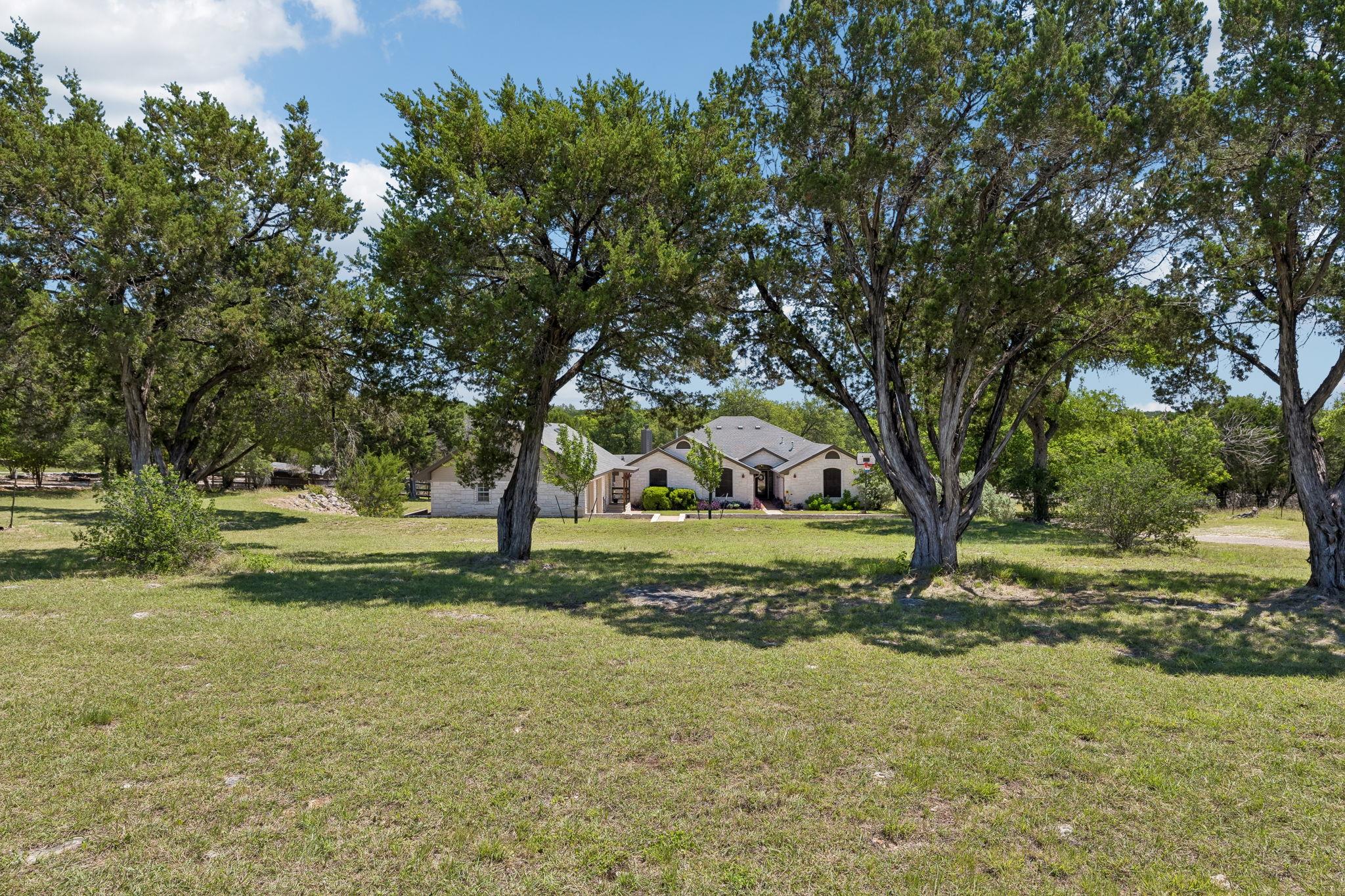 401  Twin Springs Rd